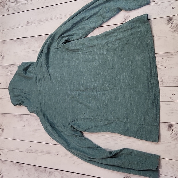 North River Small hooded top. - Picture 5 of 5